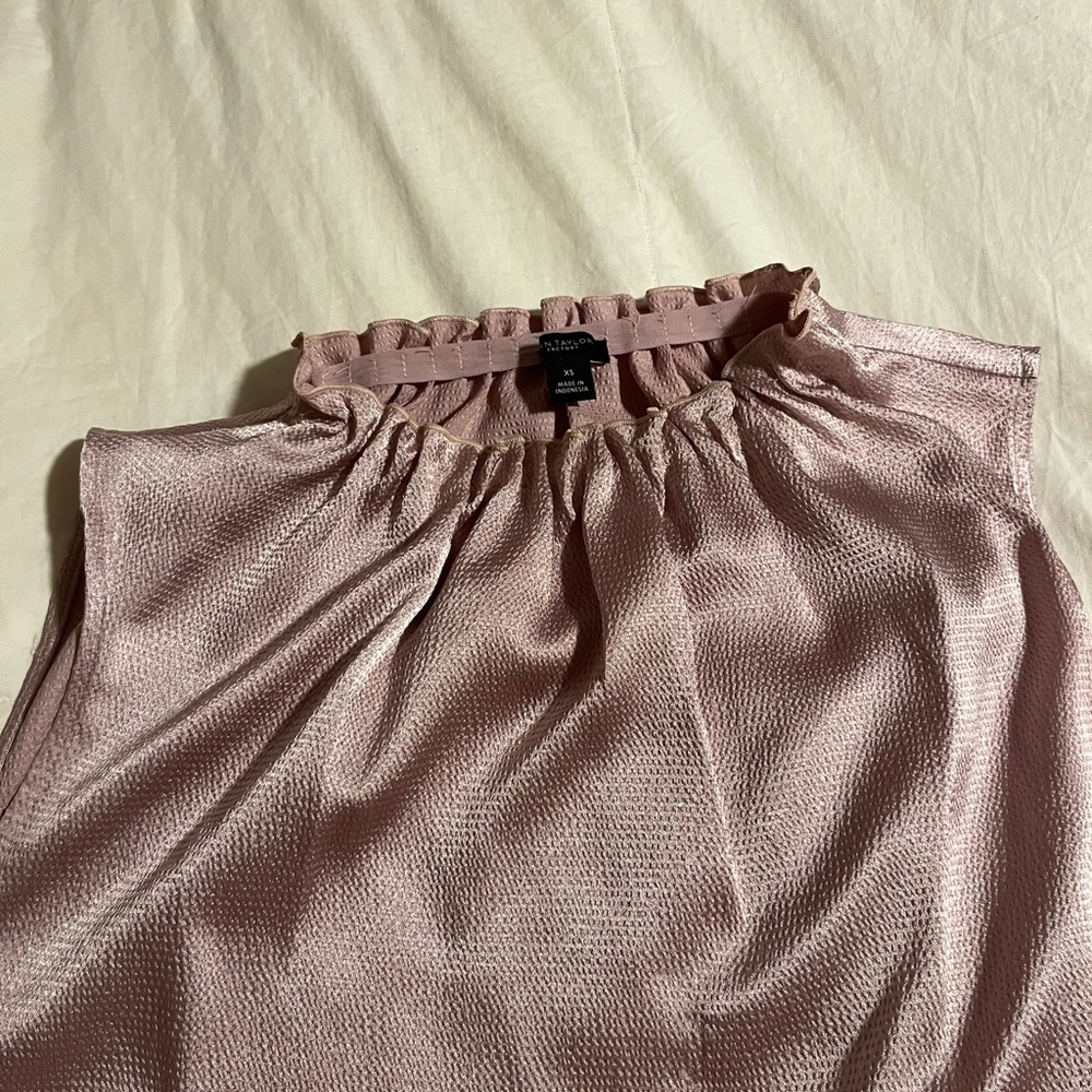 Metallic Blouse - Picture 5 of 5